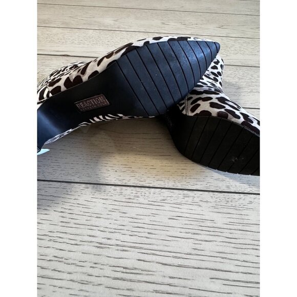 Kenneth Cole Kick Bit Booties Size 7.5 animal print - Picture 8 of 9